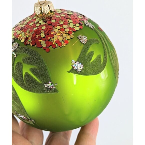 Pair Red and Green Glittery Glass Christmas Ornaments Round Ball Teardrop Felted - Picture 4 of 10